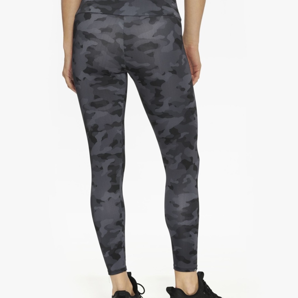 Onzie High Rise Legging - Picture 12 of 12